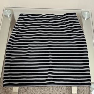 NWOT LOFT Black and Gray Striped Mini Skirt